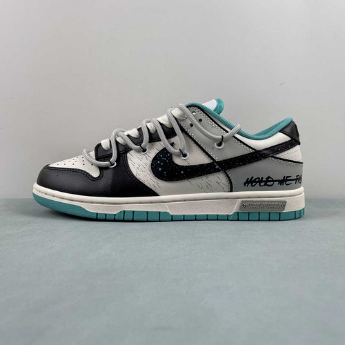 T  Nike Dunk Low  DV0833-101  36-46